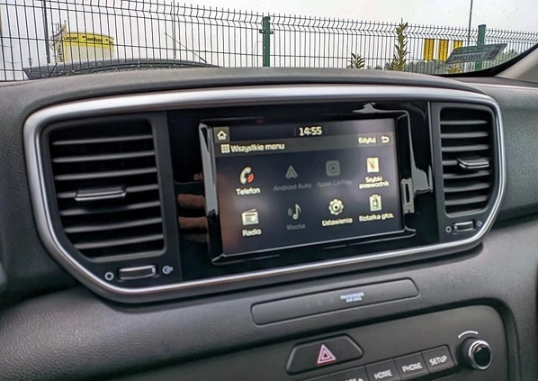Kia Sportage cena 82900 przebieg: 78200, rok produkcji 2019 z Wrocław małe 379